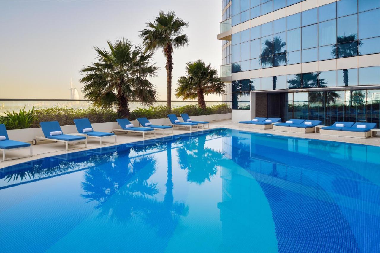 Novotel Dubai Al Barsha Exterior photo